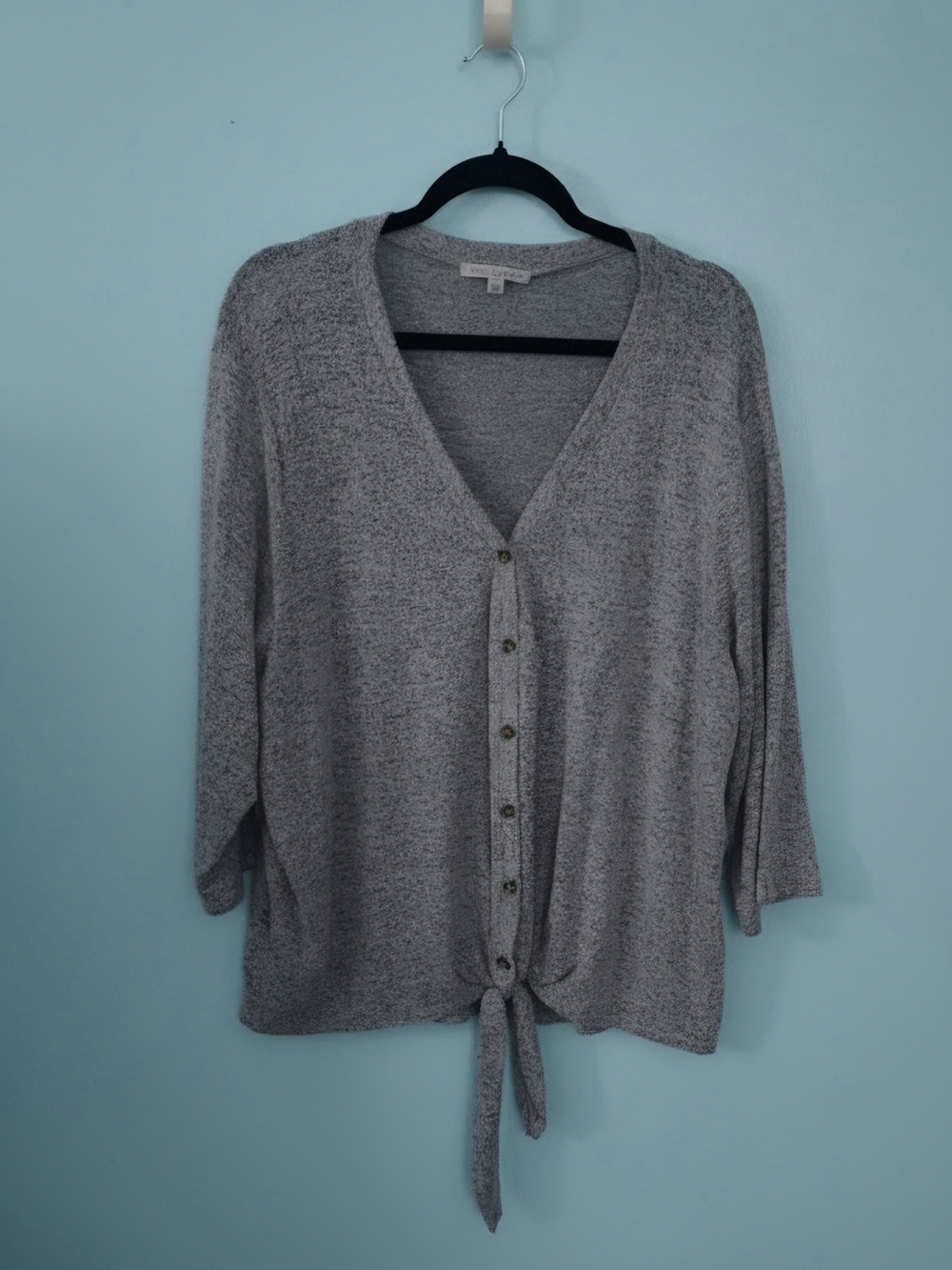 Green Envelope - Gray Tie-Hem Button Sweater